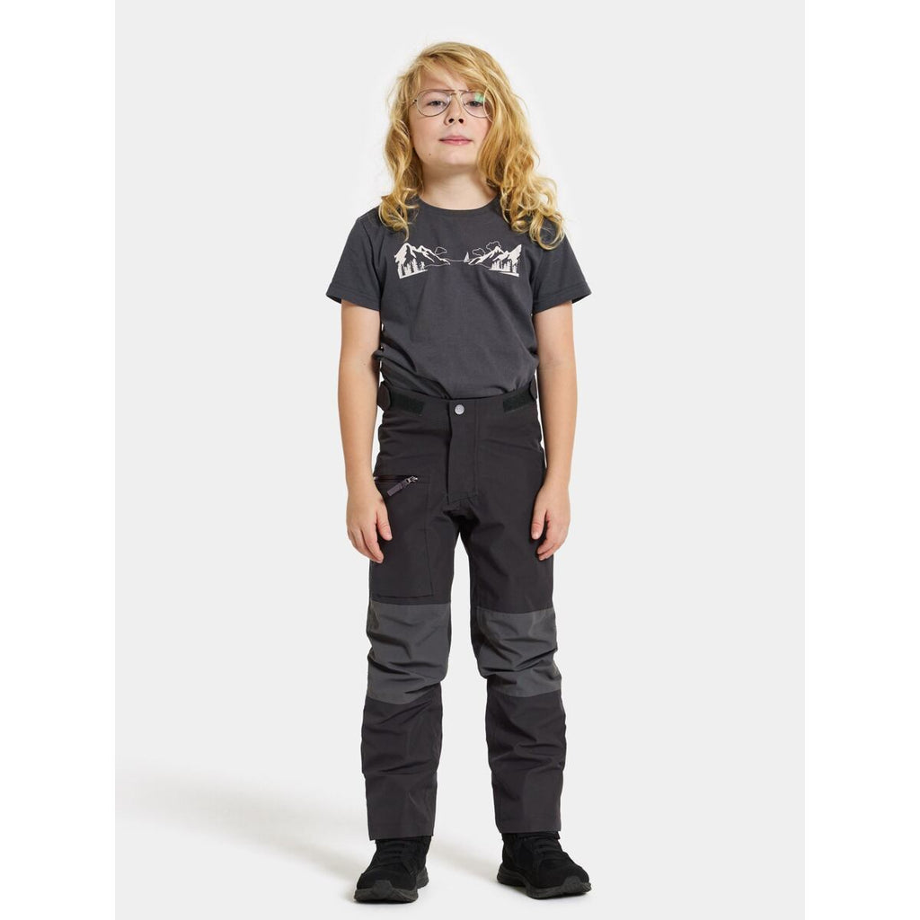 Didriksons Dětské nepromokavé kalhoty Svalört black - ROSTOUCÍ